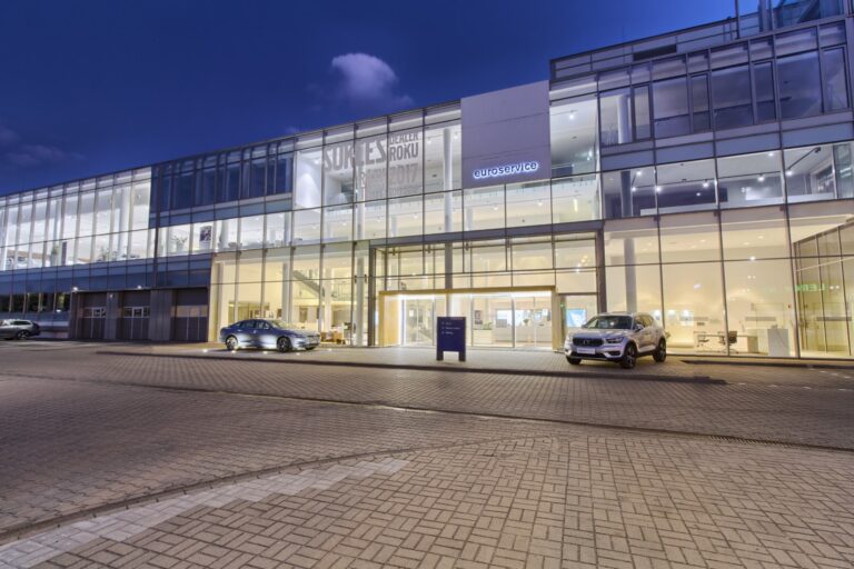 Volvo EUROSERVICE Warszawa al. Jerozolimskie – zdjęcie z realizacji